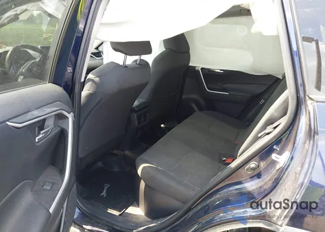 2021 Toyota Rav4 Hybrid Xle z USA, uszkodzony, nr VIN 2T3RWRFV5MW113313